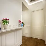 Relais Twelve بيت ضيافة