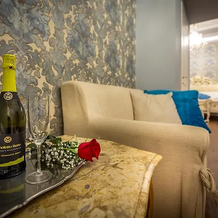 Relais Twelve Guest house